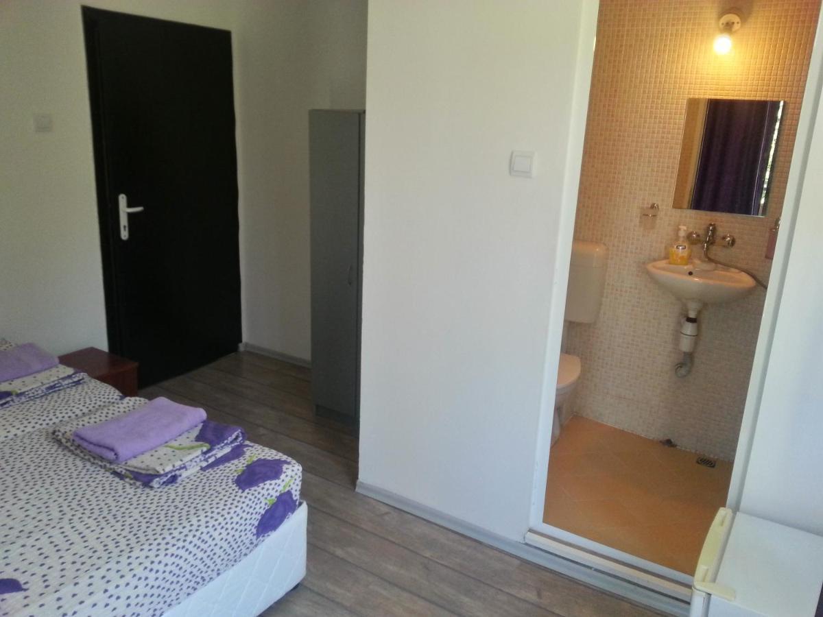 Guest House Bedrock Belogradçik Dış mekan fotoğraf