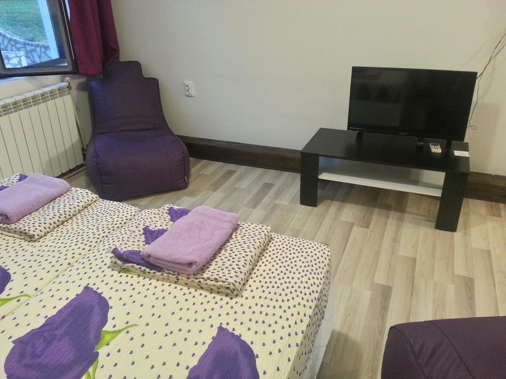 Guest House Bedrock Belogradçik Dış mekan fotoğraf