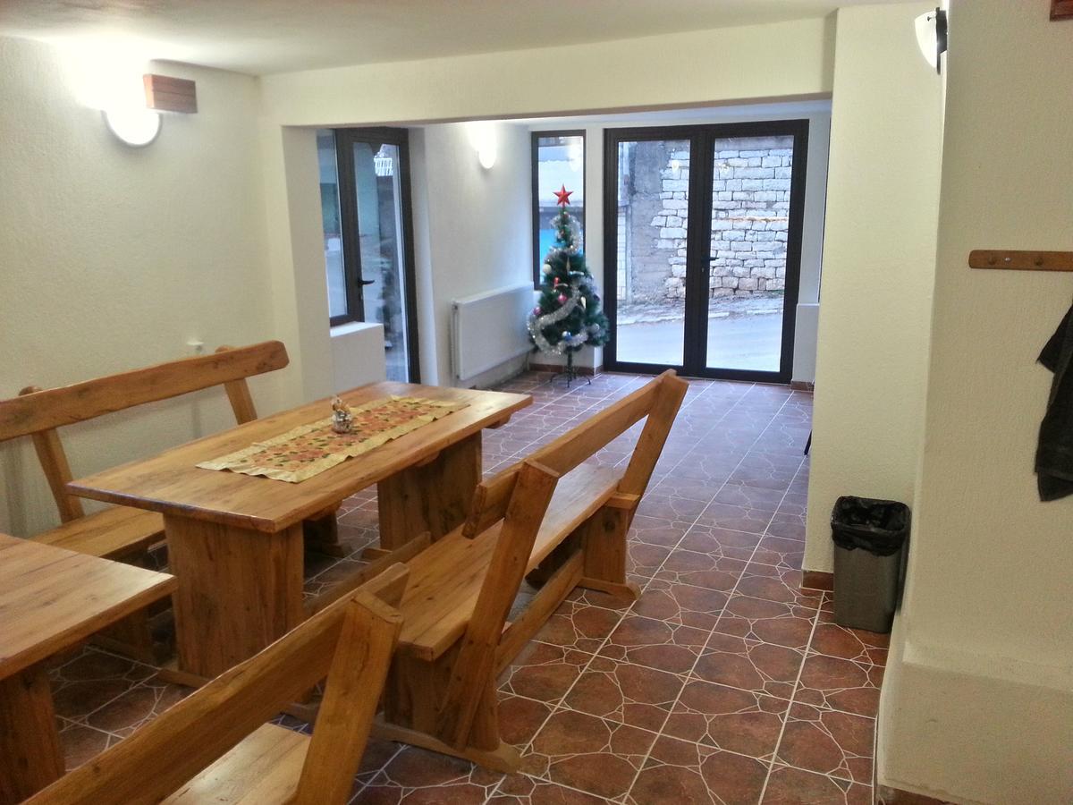 Guest House Bedrock Belogradçik Dış mekan fotoğraf