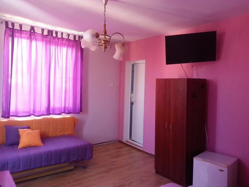 Guest House Bedrock Belogradçik Dış mekan fotoğraf